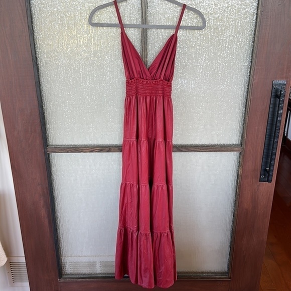 Derek Lam 10 Crosby
Linda Tiered Maxi size 0. EUC - Picture 9 of 11